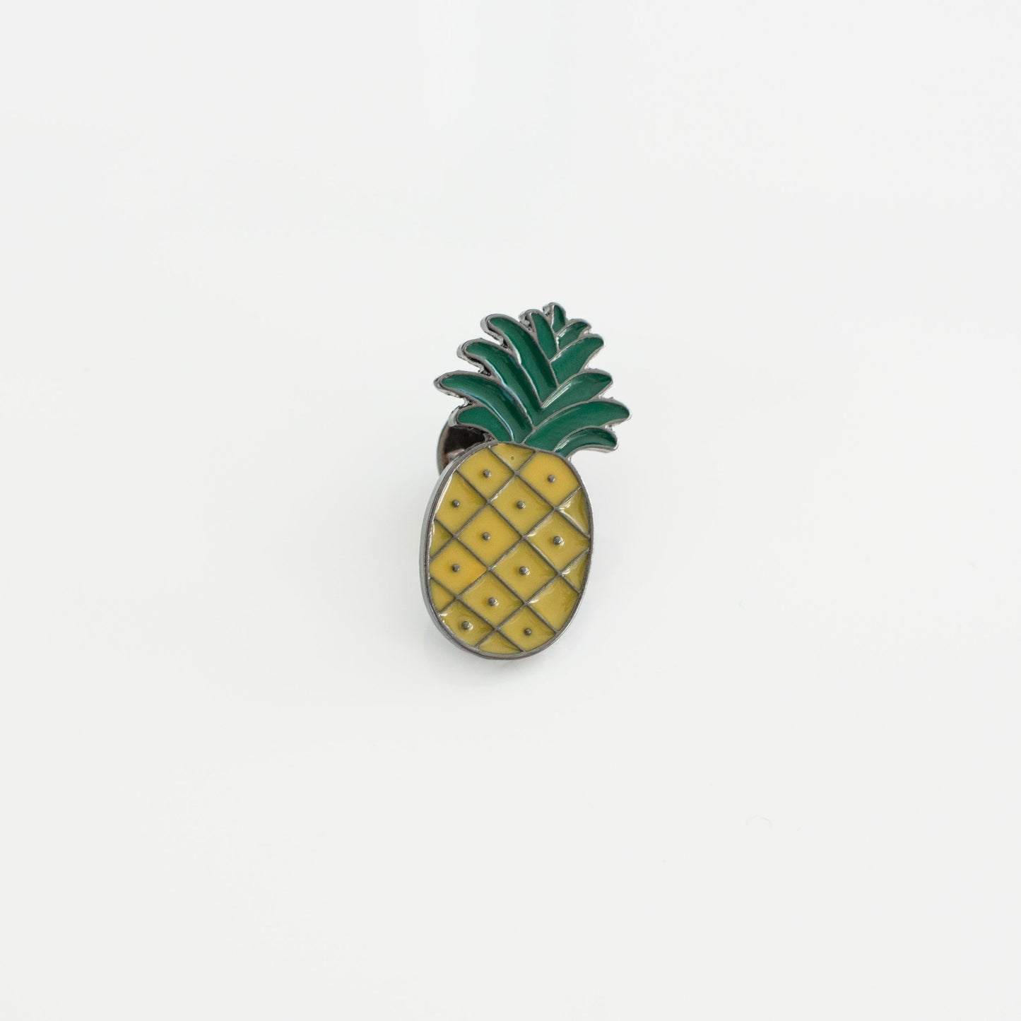 Enamel pin (1 option)